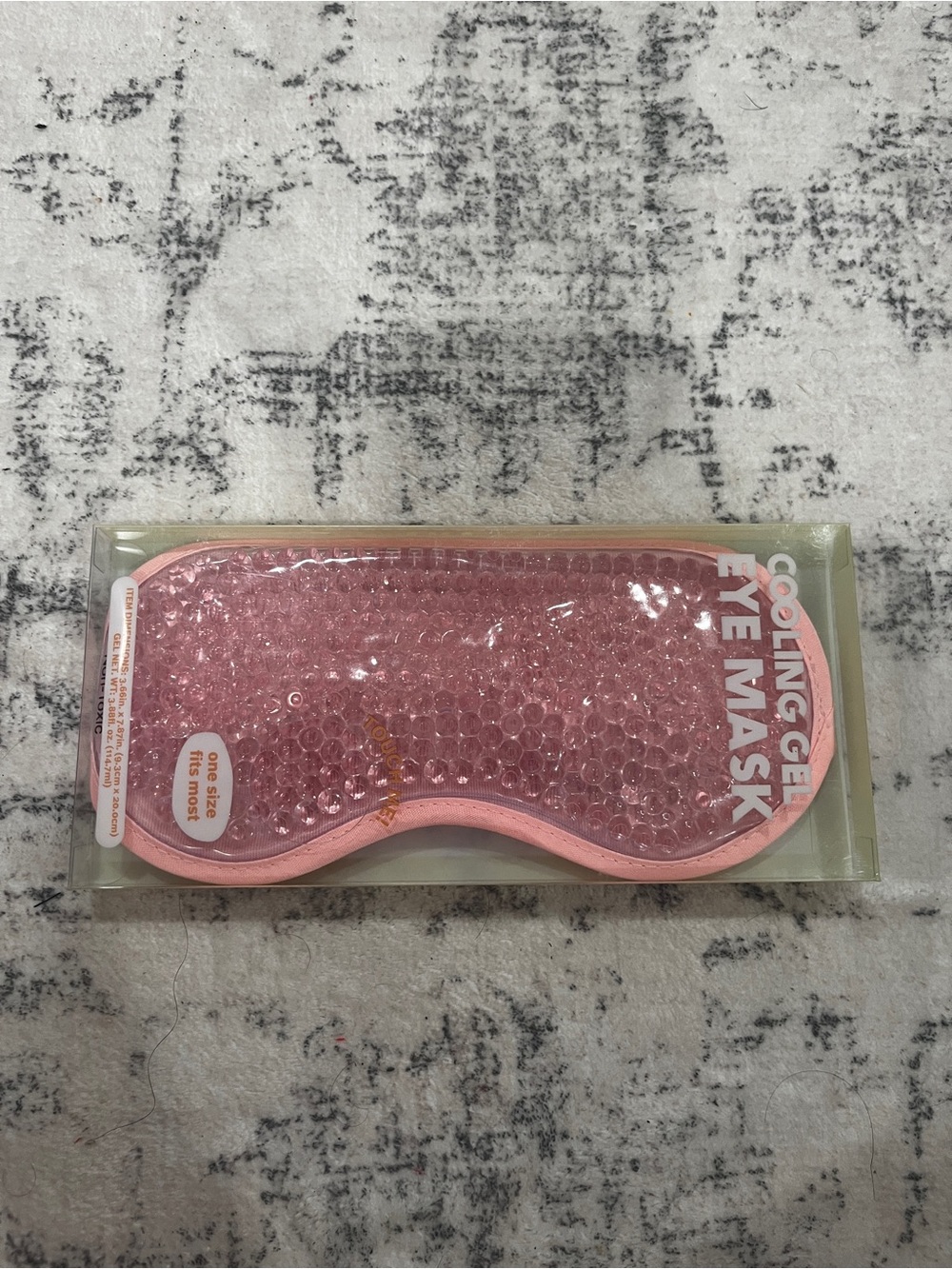 Cooling eye gel mask